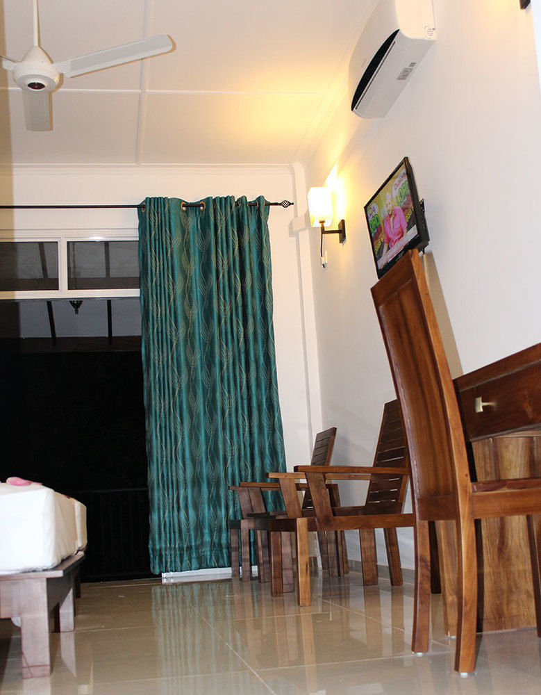 Samwill Holiday Resort Kataragama Bagian luar foto